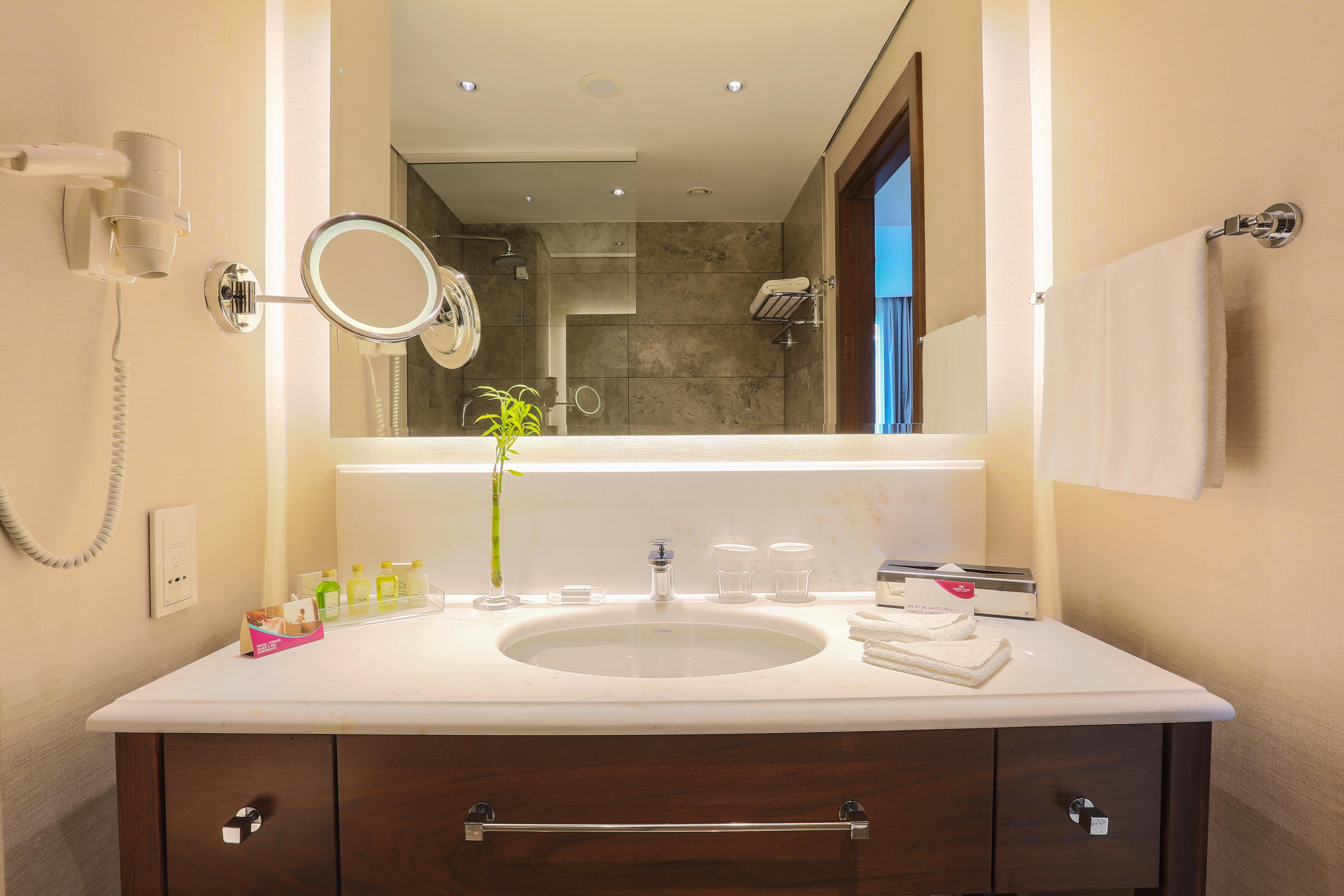 Hotel Crowne Plaza Istanbul Oryapark By Ihg Exterior foto